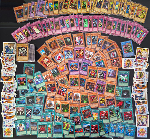 Yugioh über 400 karten - 400,